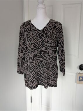Denim & Co. Ladies' Brown and Black Animal Print Pullover Top